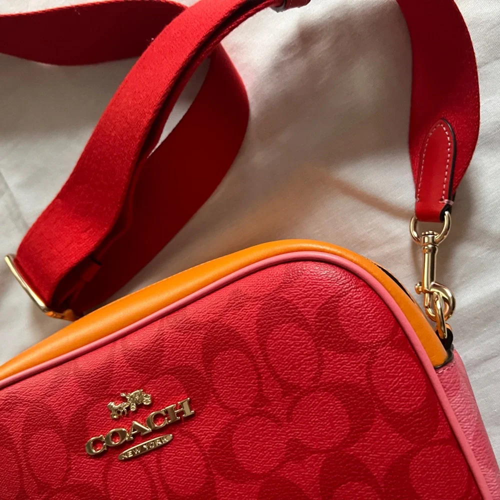 Rare Coach Large Jamie Camera Bag Blocked Signature Sport Miami Red Pink Orange - Picture 5 of 16
